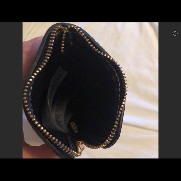 ALDO blue and white striped sunglass zippered case - Picture 5 of 5